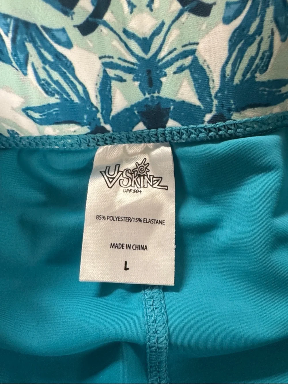 UV Skinz Blue & White Printed A-Line Women’s Swim Skirt - Picture 2 of 6